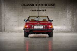 Image 11/89 of Mercedes-Benz 560 SL (1986)