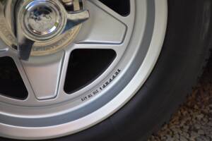 Image 20/43 of Ferrari 512 BBi (1982)