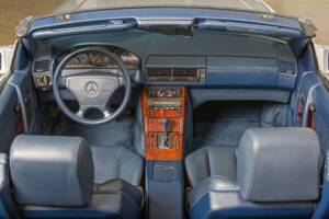 Bild 18/20 von Mercedes-Benz SL 280 (1994)