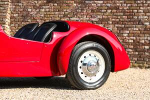 Image 14/50 of Healey Silverstone (1950)