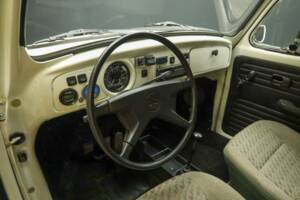 Bild 3/50 von Volkswagen Käfer 1600 (1996)