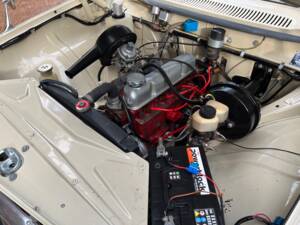 Image 31/35 of Volvo P 145 (1968)