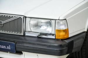 Image 22/50 de Volvo 740 (1984)