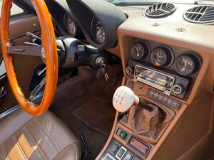 Bild 32/34 von Alfa Romeo 2.0 Spider (1985)