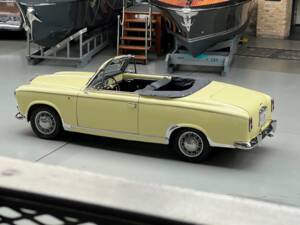 Bild 12/31 von Peugeot 403 Cabriolet (1957)