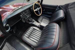 Image 20/80 of Jaguar E-Type 4.2 (1966)
