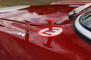 Image 38/50 de Alfa Romeo 1750 GT Veloce (1971)