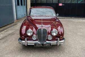 Image 9/49 of Jaguar Mk II 3.4 (1967)