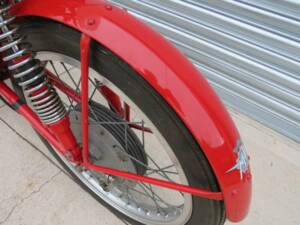Image 31/43 de MV Agusta 175 CS Sport Disco Volante (1955)