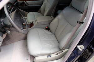 Bild 9/67 von Mercedes-Benz S 500 (1996)
