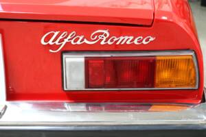 Afbeelding 29/37 van Alfa Romeo 2000 Spider Veloce (1979)