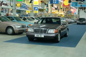 Bild 8/50 von Mercedes-Benz 400 SE (1991)