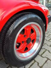 Bild 15/31 von Porsche 911 Carrera 3.2 (WTL) (1987)