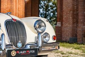 Bild 29/100 von Jaguar XK 150 DHC (1959)