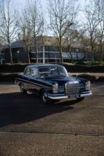 Image 13/29 de Mercedes-Benz 220 SE b (1966)