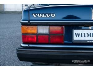 Image 18/28 of Volvo 240 (1992)