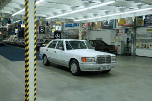 Bild 48/50 von Mercedes-Benz 500 SE (1990)
