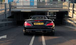 Image 7/33 de Mercedes-Benz SL 63 AMG (2012)