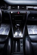 Afbeelding 17/33 van Audi S6 Avant (2000)