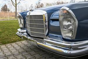 Imagen 12/13 de Mercedes-Benz 280 SE 3,5 (1971)