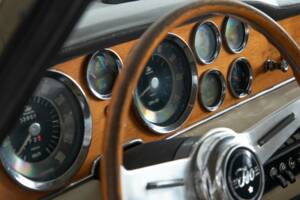 Bild 40/47 von ISO Rivolta 300 (1966)