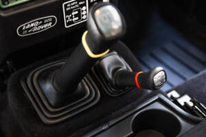 Image 16/36 of Land Rover Defender (2016)