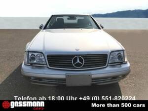 Image 2/15 of Mercedes-Benz SL 320 (2000)