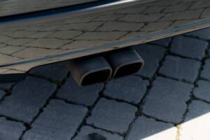 Image 69/75 of Lotus Carlton (1991)