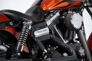 Bild 42/50 von Harley-Davidson DUMMY (2010)