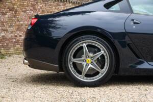 Image 37/50 of Ferrari 599 GTB Fiorano (2009)