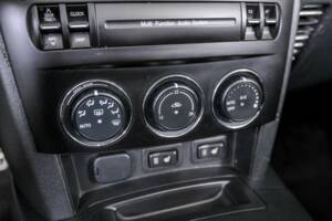 Image 26/50 of Mazda MX-5 2.0 (2009)