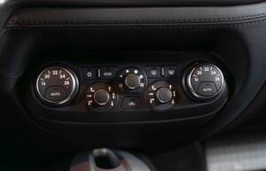 Imagen 33/40 de Ferrari F12berlinetta (2014)