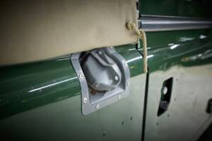 Bild 28/87 von Land Rover 88 (1972)