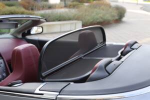 Bild 14/47 von Aston Martin DB 9 Volante (2006)