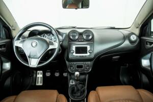 Afbeelding 7/48 van Alfa Romeo MiTo 0.9 TwinAir Turbo (2014)