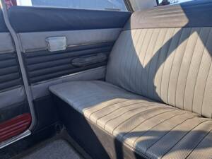 Bild 25/30 von Ford Taunus 17m 1700 (1965)