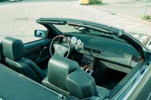 Image 19/30 of Mercedes-Benz SL 600 6.0 AMG (1996)