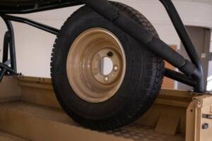 Bild 19/32 von Land Rover Defender 110 (2008)