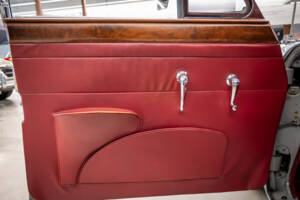 Image 21/29 of Jaguar Mk II 3.8 (1962)