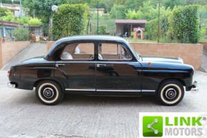 Image 4/10 of Mercedes-Benz 180 b (1958)