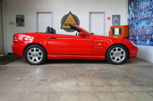 Image 39/41 of Mercedes-Benz SLK 230 Kompressor (1998)