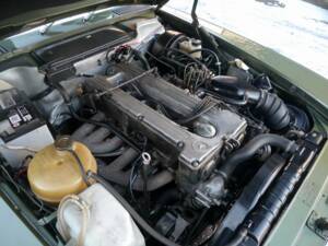 Afbeelding 26/41 van Mercedes-Benz 280 SLC (1977)