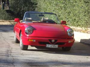 Bild 2/28 von Alfa Romeo 1.6 Spider (1991)