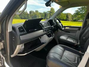 Imagen 32/57 de Volkswagen T6 Multivan 2.0 TDI (2019)