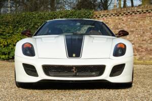 Image 5/50 de Ferrari 599 GTO (2011)