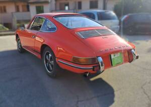 Image 8/28 of Porsche 912 (1969)