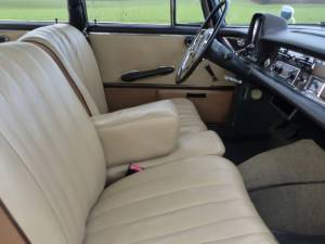 Mercedes-Benz 220 S b LImousine (W 111) 1965