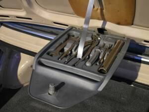 Afbeelding 49/50 van BMW 525 (1975)