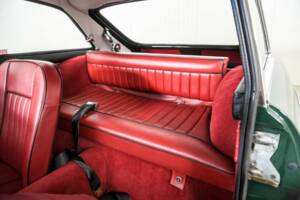 Image 28/50 de MG MGB GT (1966)
