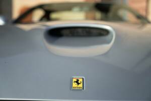 Image 27/50 of Ferrari 550 Maranello (2001)